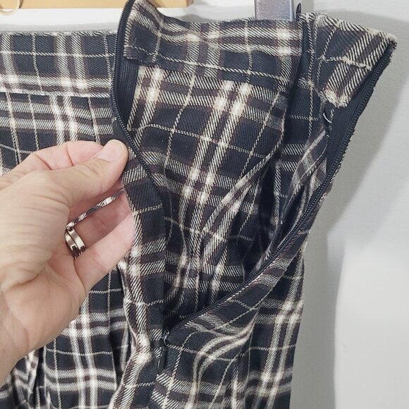 Ardene 2Pc Set Black White & Beige Two Pleated Plaid Mini Skirts Size XL - Picture 13 of 16